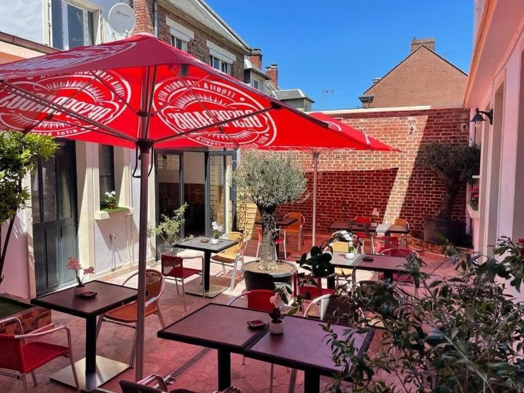 Hotel & Restaurant Isvara Breteuil Exterior foto